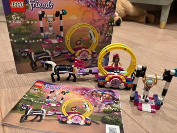 Lego friends magische acrobatiek 41686 beschikbaar voor biedingen