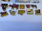 10 pins koeien, Verzamelen, Speldjes, Pins en Buttons, Ophalen of Verzenden, Zo goed als nieuw