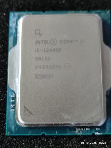 Intel i5-12400F  Socket 1700 beschikbaar voor biedingen