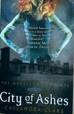City of Ashes - Cassandra Clare, Ophalen of Verzenden, Zo goed als nieuw