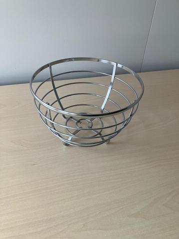 Mooie fruitschaal/fruitmand beschikbaar voor biedingen