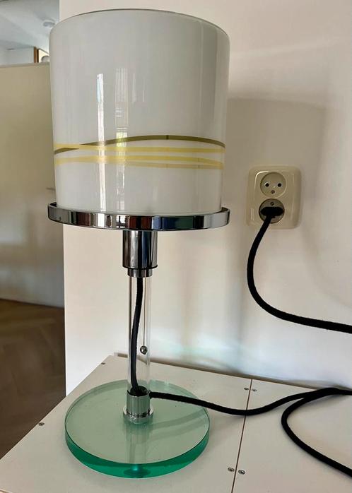 Stijlvolle Bauhaus design tafellamp, Huis en Inrichting, Lampen | Tafellampen, Gebruikt, Minder dan 50 cm, Glas, Ophalen