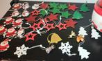 39 houten kersthangers, sterren, kerstbomen, kerstpinguins,, Diversen, Kerst, Ophalen of Verzenden, Nieuw