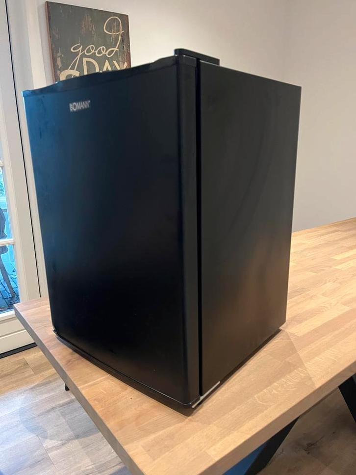 Kleine Koelkast - Compact en Handig!, Witgoed en Apparatuur, Koelkasten en IJskasten, Gebruikt, Met vriesvak, Minder dan 75 liter