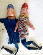 2 antieke handpoppen poppenkast van hout / poppentheater, Ophalen of Verzenden