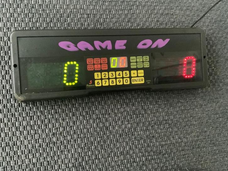 Favero Game On Elecktrisch Dart Scoreboard / Score Bord, Sport en Fitness, Darts, Gebruikt, Dartbord, Elektronisch, Ophalen of Verzenden
