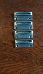 Vier sluitplaten, Ophalen of Verzenden, Gebruikt, IJzer, Overige typen