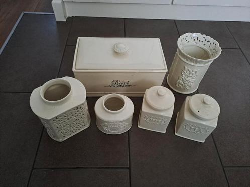 Braxton interieurs keukenset, Huis en Inrichting, Keuken | Potten en Pannen, Gebruikt, Pot, Bus of Blik, Ophalen of Verzenden
