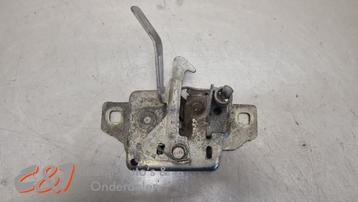 Motorkap hendel van een Renault Kangoo beschikbaar voor biedingen