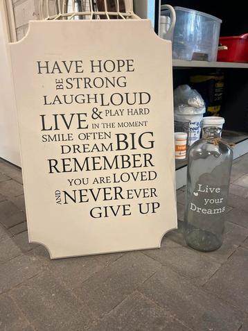 Wandbord & Vaas - Live Your Dreams beschikbaar voor biedingen