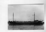 scheepvaart-foto-larix 1946-zaandam, Verzamelen, Scheepvaart, Ophalen of Verzenden, Zo goed als nieuw, Motorboot, Boek of Tijdschrift