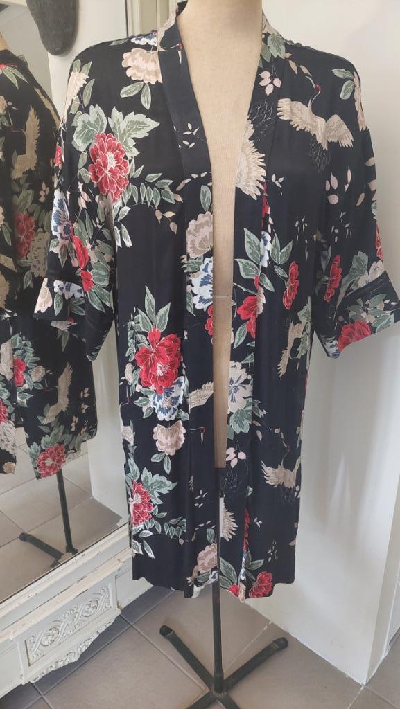 Kimonojasje M, Kleding | Dames, Jasjes, Kostuums en Pakken, Zo goed als nieuw, Jasje, Maat 38/40 (M), Overige kleuren, Ophalen of Verzenden