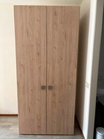 Beter Bed Kast, Bed, Elektrische Lattenbodem & Nachtkastje beschikbaar voor biedingen