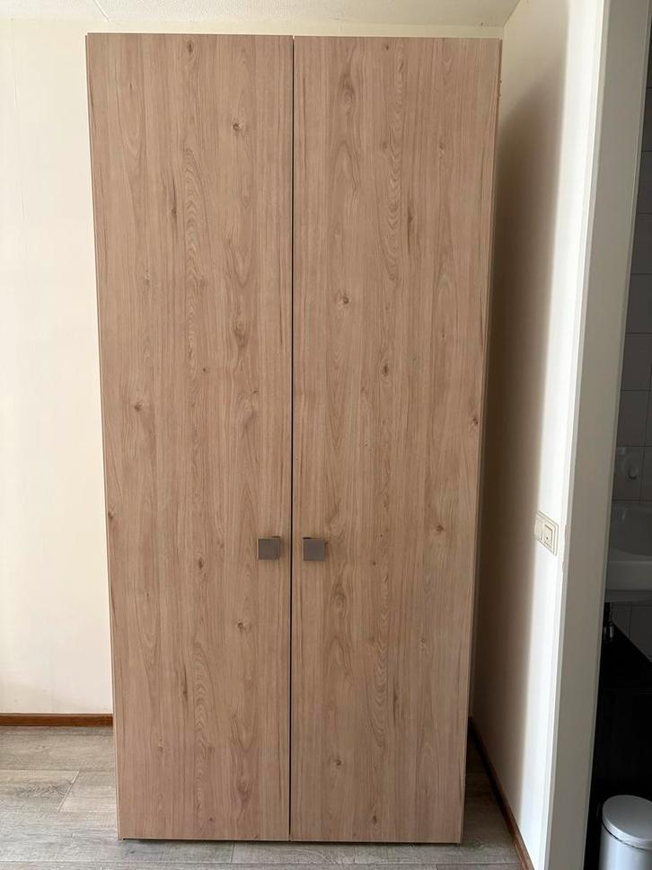 Beter Bed Kast, Bed, Elektrische Lattenbodem & Nachtkastje, Huis en Inrichting, Slaapkamer | Bedden, Gebruikt, Eenpersoons, 90 cm