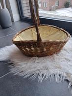 Leuke rieten mand voor roodkapje of boerebroeloft, Ophalen, Carnaval