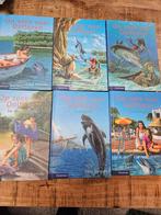 6 'Op zoek naar Dolfijnen' boeken - Lucy Daniels, Boeken, Ophalen of Verzenden, Fictie algemeen