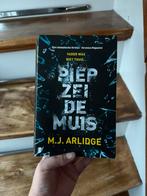 Boek: Piep zei de muis | M.J. Arlidge, Ophalen of Verzenden, Gelezen, M.J. Arlidge
