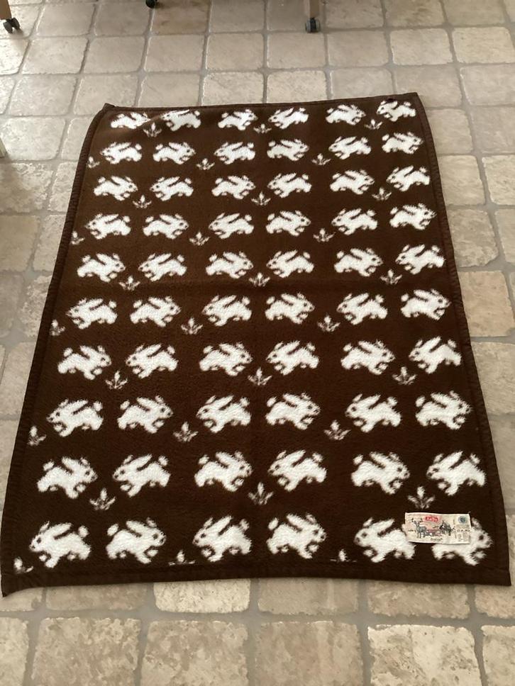 Vintage Aabe Dralon Ledikant Dekentjes - Set van 2 Konijntje, Antiek en Kunst, Antiek | Kleden en Textiel, Ophalen of Verzenden