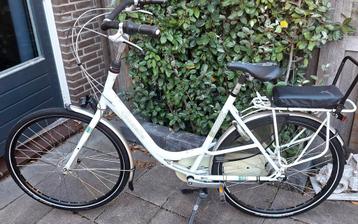 Gazelle dames/moeder fiets beschikbaar voor biedingen