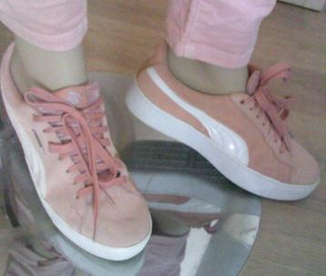 PUMA roze leren suede gympen/sneakers maat 39 beschikbaar voor biedingen