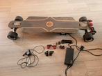 Electrisch longboard max 65kmh per uur, Sport en Fitness, Skateboarden, Ophalen of Verzenden, Zo goed als nieuw, Skateboard, Longboard