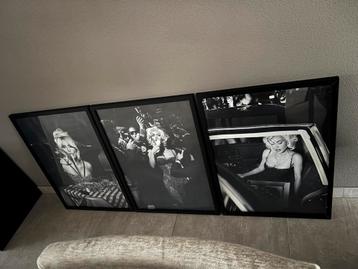 3 foto lijsten met posters beschikbaar voor biedingen