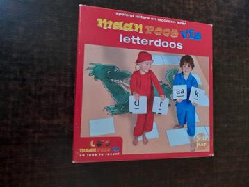 Letterdoos voor leren lezen en oefenen voor 5-8 jaar beschikbaar voor biedingen
