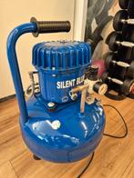 Silent Blue Air compressor., Doe-het-zelf en Verbouw, Compressors, 25 tot 100 liter, Ophalen, Gebruikt, Minder dan 200 liter/min