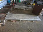 Te koop set van 2 aluminium oprijplaten tbv verlaagde auto's