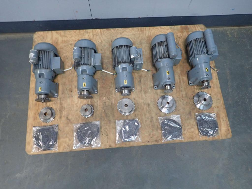 220V Elektromotor vertragingskast reductormotor 58 / 55 rpm, Niet ingevuld, Gebruikt, Niet ingevuld, Ophalen of Verzenden