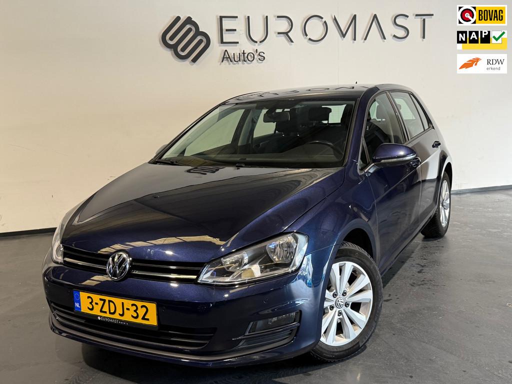Volkswagen Golf 1.2 TSI Comfortline Navi Cruise Pdc Airco Ni, Auto's, Voorwielaandrijving, Euro 5, Stof, Gebruikt