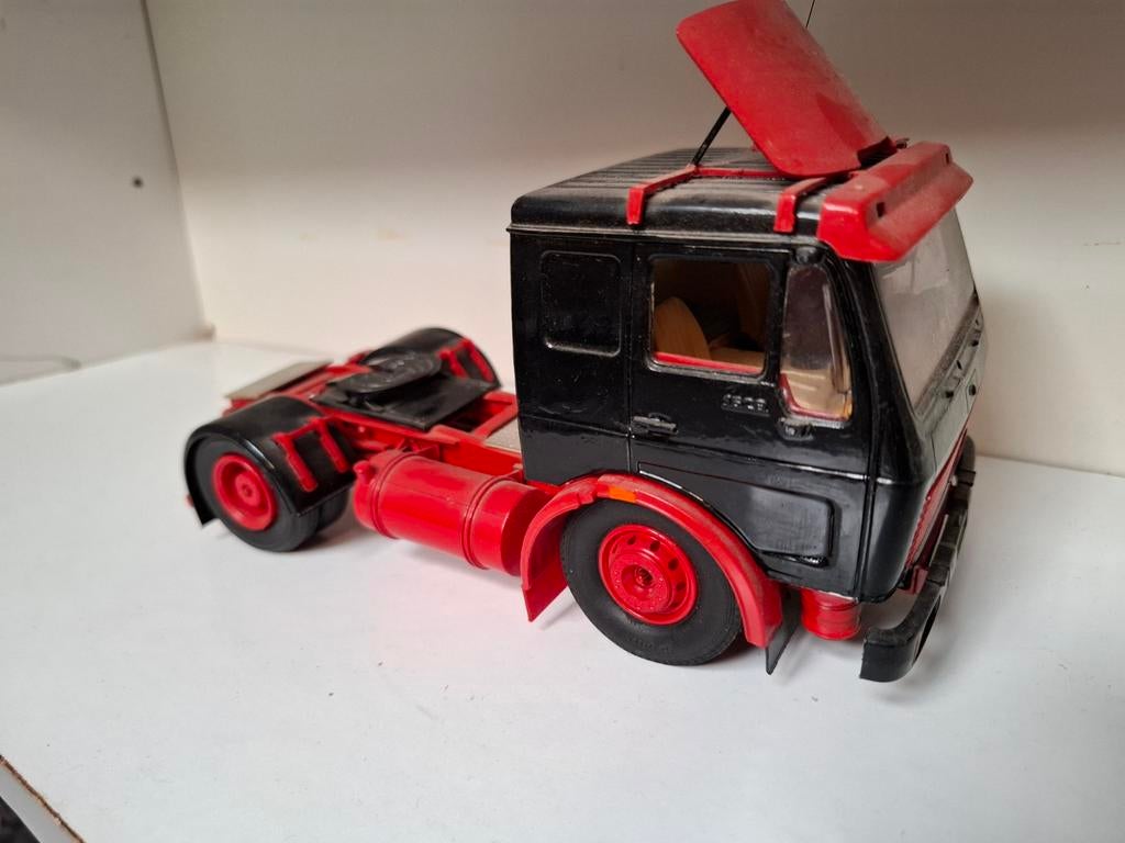 Grote mercedes, Hobby en Vrije tijd, Modelbouw | Auto's en Voertuigen, Ophalen of Verzenden, Groter dan 1:32, Auto, Overige merken