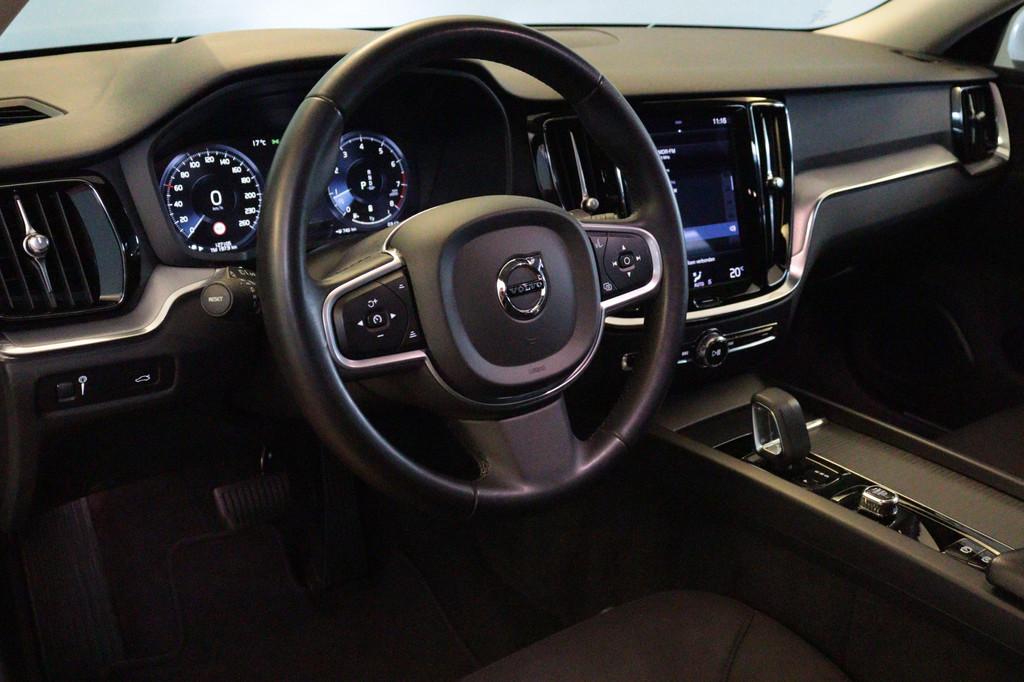 Volvo V60 2.0 B3 Momentum Business Aut | NAVI | CLIMA | CAME, Euro 6, 4 cilinders, 1969 cc, 1634 kg