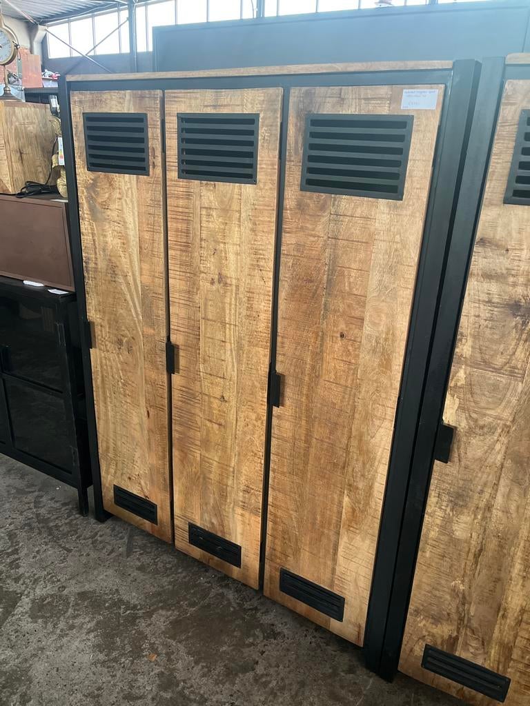 Mangohouten Lockerkast 180x120x40 - Industrieel Design, Ophalen, Nieuw