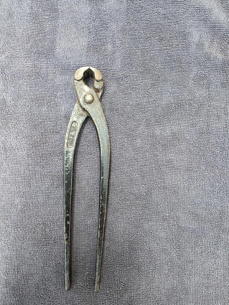 Nijptang no 1, Ophalen of Verzenden, Gebruikt