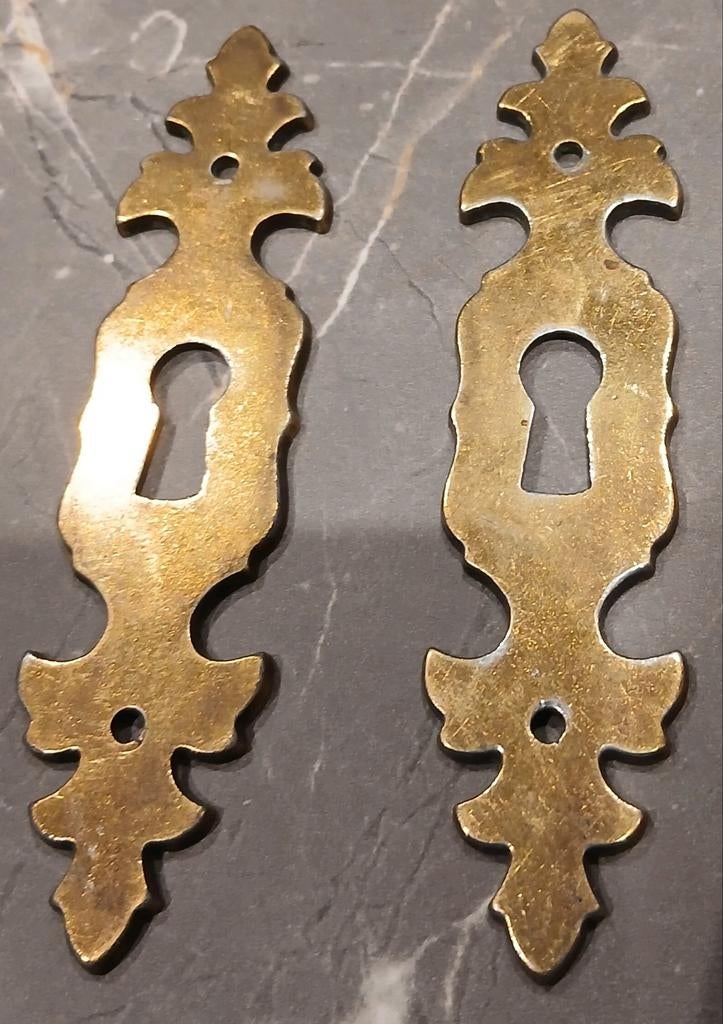 2 sleutelplaatjes slotplaatjes, Ophalen of Verzenden