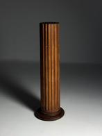 Grote zuil sokkel eiken klassiek, Ophalen of Verzenden, Zo goed als nieuw