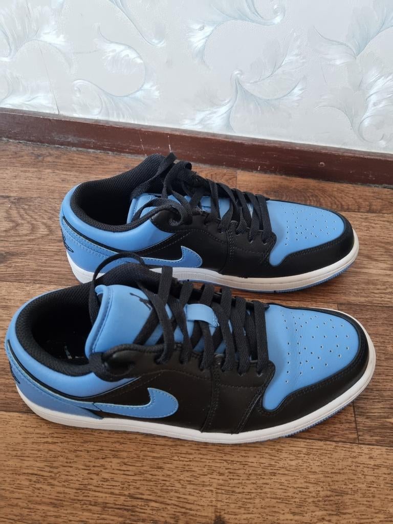 Nike Air Jordan 1 Low UNC - Maat 42, Kleding | Heren, Schoenen, Blauw, Ophalen of Verzenden, Nike Air Jordan, Sneakers of Gympen