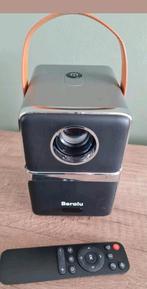 Berlalu projector met afstandsbediening als nieuw, Ophalen of Verzenden, Zo goed als nieuw, LED