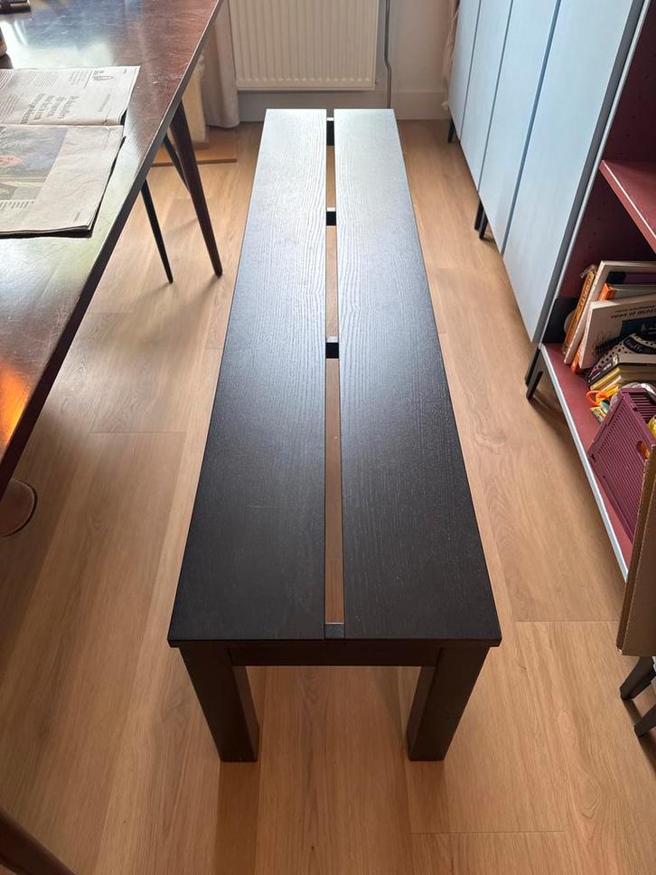 IKEA Bjursta Eettafel Bank - Zwartbruin, Huis en Inrichting, Stoelen, Gebruikt, Hout, Zwart, Ophalen