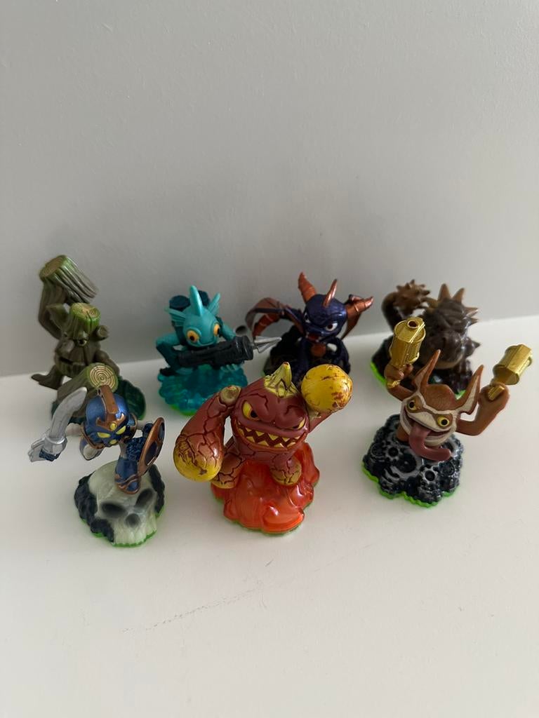 7 Skylanders (Spyro’s adventure), Verzamelen, Poppetjes en Figuurtjes, Ophalen of Verzenden, Zo goed als nieuw
