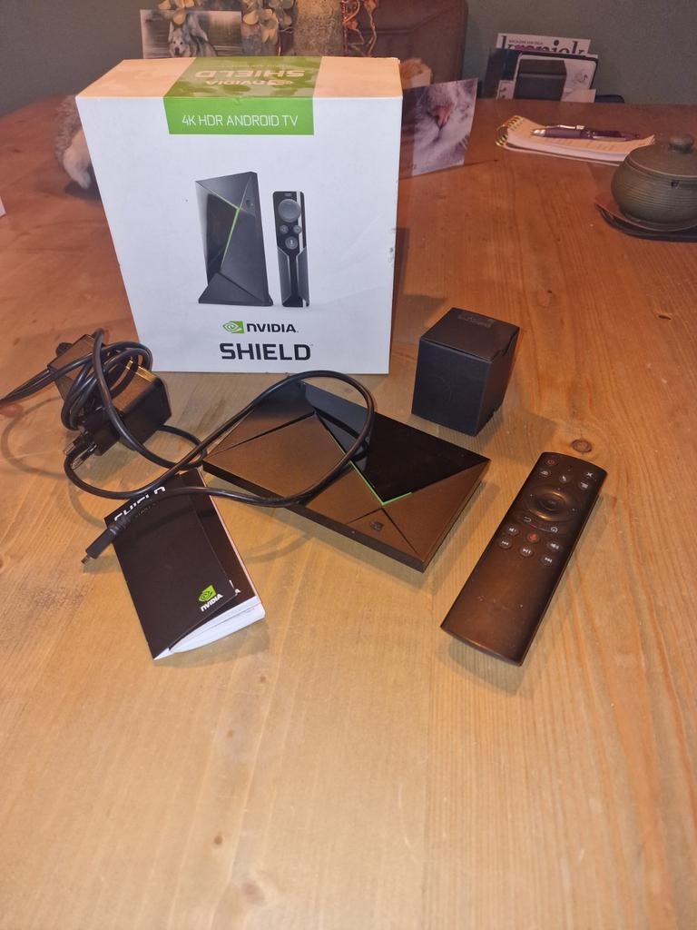 Nvidia Shield TV 4K HDR (2015) – Compleet in doos, Audio, Tv en Foto, Mediaspelers, Ophalen, Minder dan 500 GB
