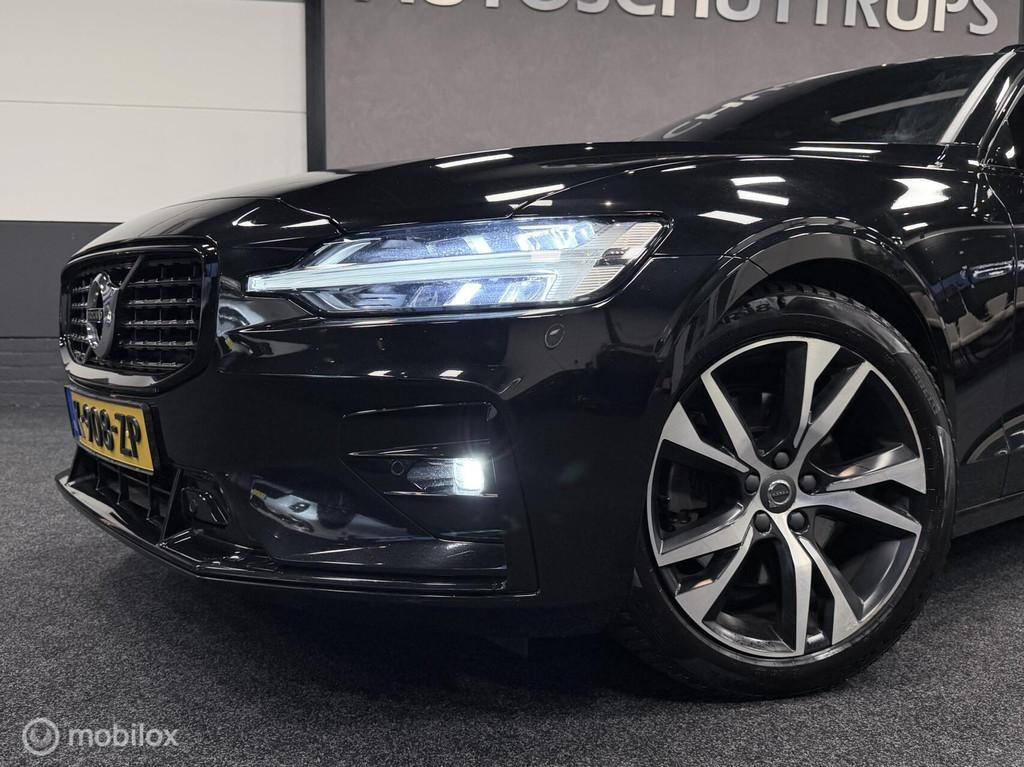 Volvo V60 2.0 B3 R-Design PANORAMADAK / HARMAN/KARDON / CAME, 15 km/l, 4 cilinders, 1969 cc, Zwart