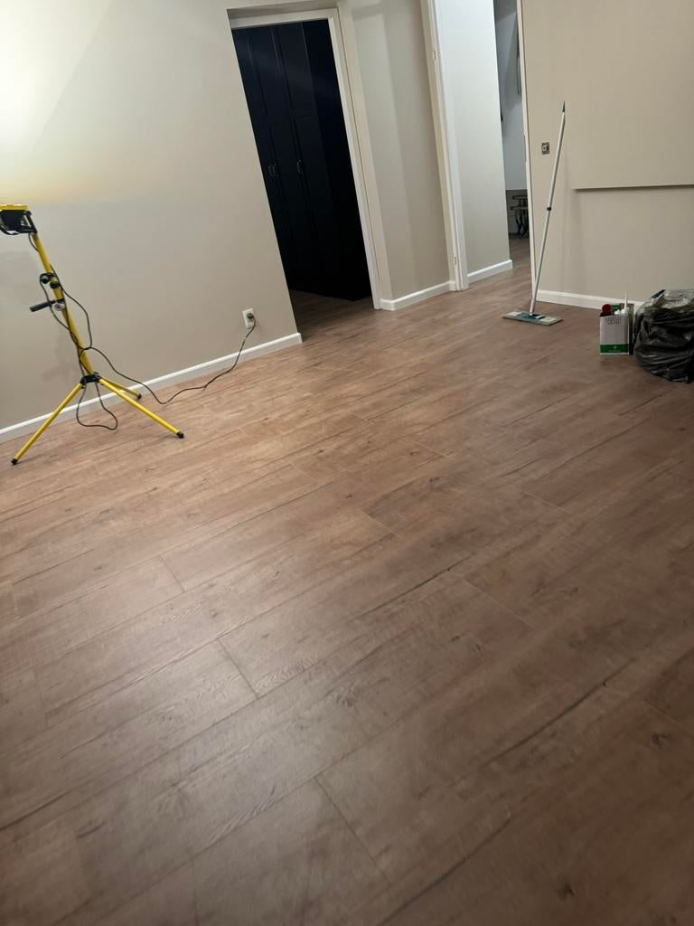 Laminaat/ Pvc leggen/ legger. 100% betaalbaar