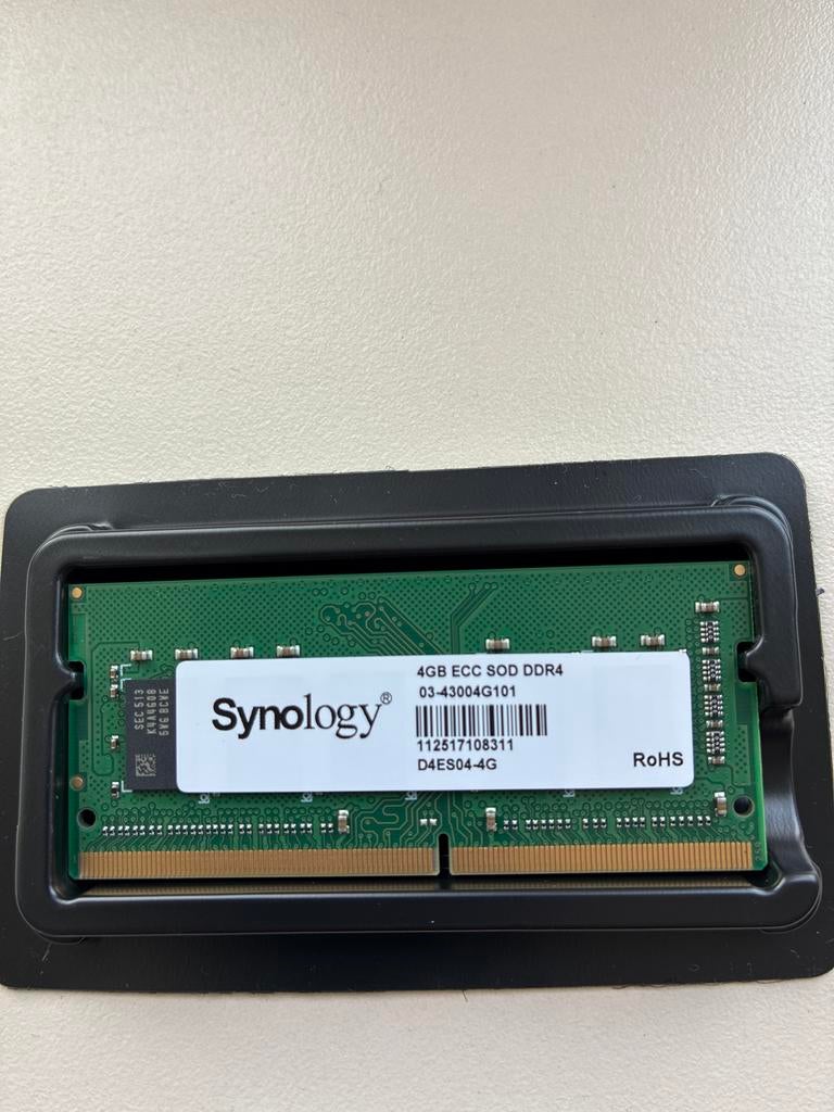 Synology 4GB D4NESO-2666-4G Mémoire Non-ECC So-DIMM