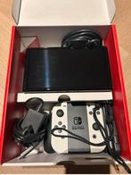 Nintendo Switch OLED - Zo goed als nieuw, Ophalen of Verzenden, Zo goed als nieuw