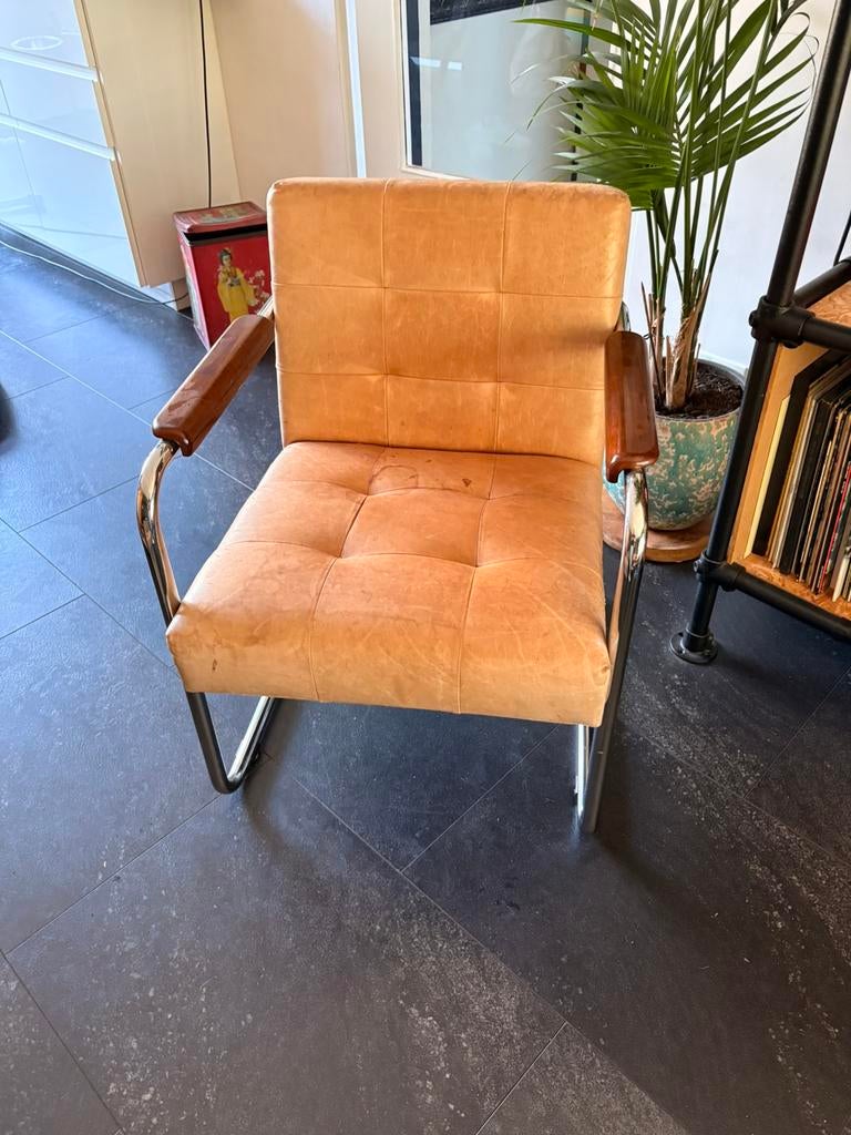 Design stoel, Ophalen