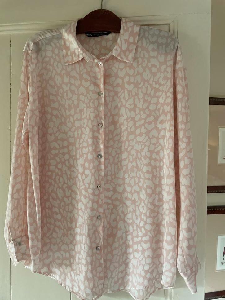 Zara Blouse met Luipaardprint - Maat L, Kleding | Dames, Blouses en Tunieken, Zo goed als nieuw, Maat 42/44 (L), Roze, Ophalen of Verzenden