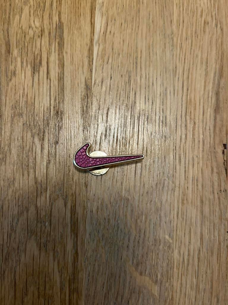 Metalen designer jibbit/charm, Overige merken, Overige materialen, Ophalen of Verzenden, Zo goed als nieuw