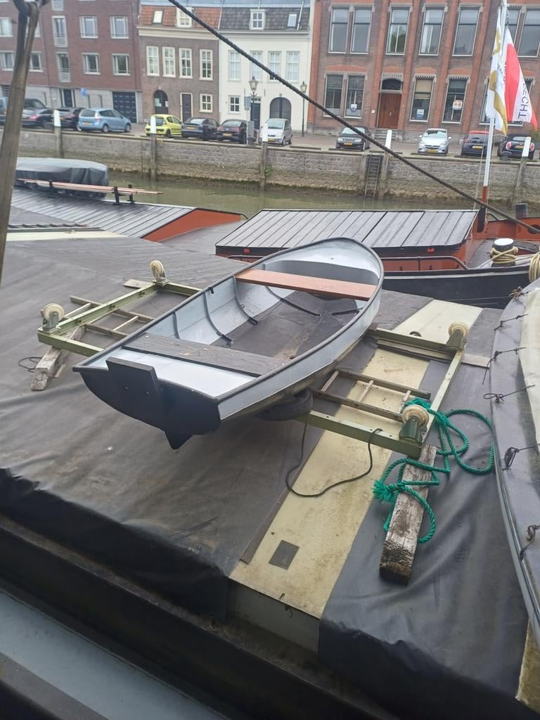 Stalen vlet. Roeiboot, Watersport en Boten, Ophalen of Verzenden, Gebruikt, Staal